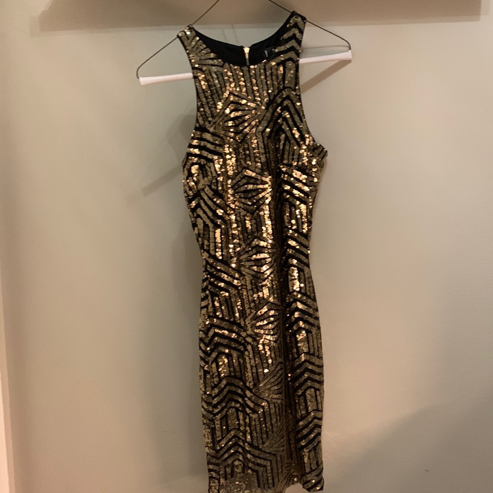 Women’s Lulu’s Gold Black Sequin semi Formal Dress XS